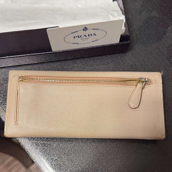 PRADA Saffiano Metal CIPRIA Wallet with Gold Logo - Picture 5 of 16